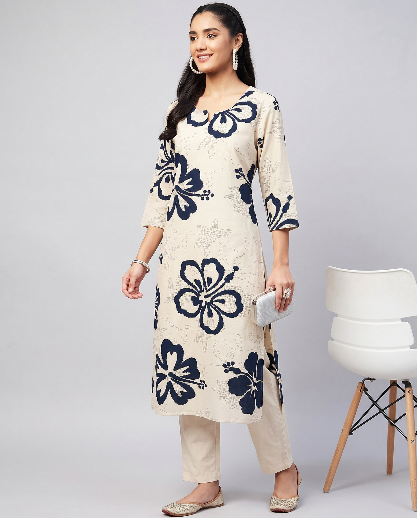 Ivory Blue Hibiscus Cotton Flex Kurta