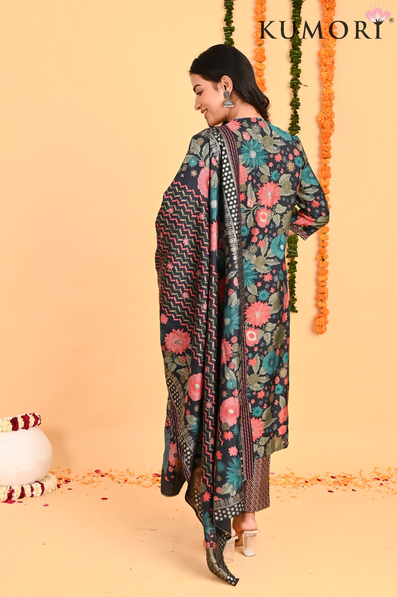 Suit Set 19