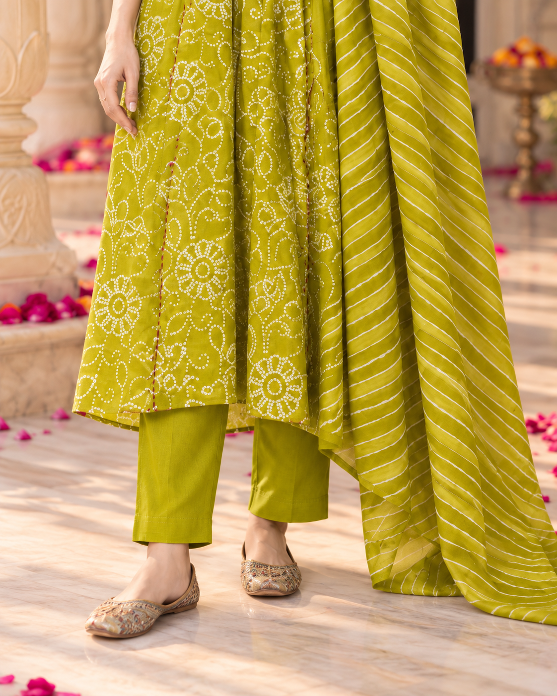 Harit Bandhej Pure Cotton Suit Set