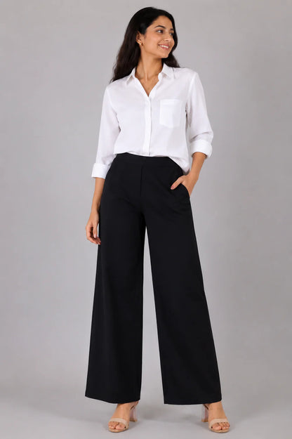 The Easy Pant in Black