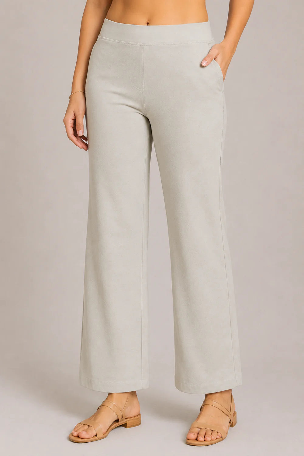 The Easy Pant in Silver Green